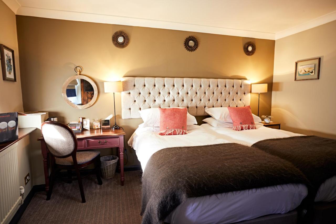 The Fleece At Cirencester Εξωτερικό φωτογραφία A room at the hotel